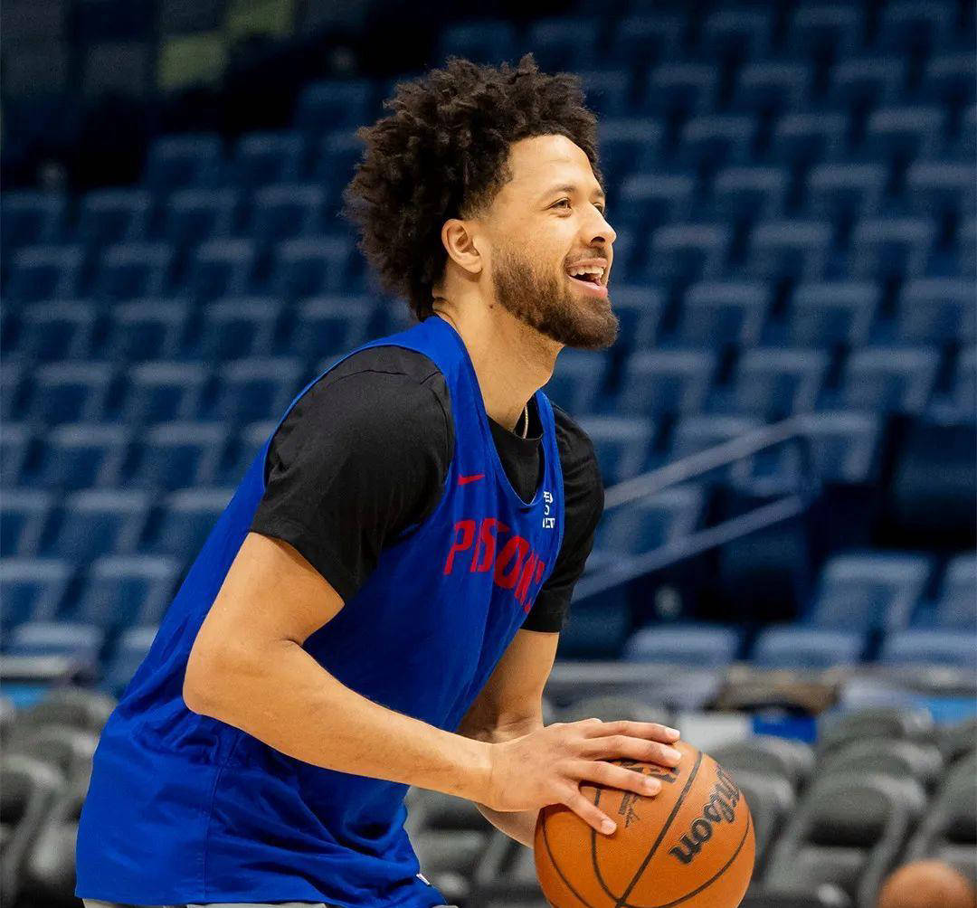 南宫体育-太狠了！赛前布莱顿备战德国杯加时末段底特律活塞调整名单以备欧冠，风云突变毕尔巴鄂竞技窗口期回应争议的简单介绍