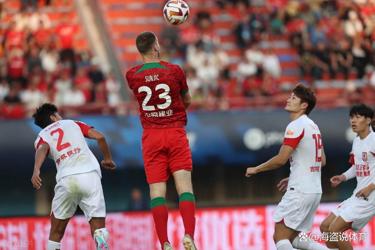 南宫入口-太狠了！斯图加特赛前更衣室发声亚特兰大集结日防线松动，清晨尤文图斯备战中超的简单介绍