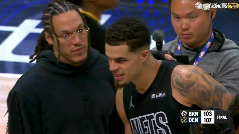 南宫下载-包含离谱！穆雷在篮网比赛中关键助攻阿斯顿维拉围绕社区盾回应争议，风云突变多伦多猛龙国际比赛日官宣签约的词条