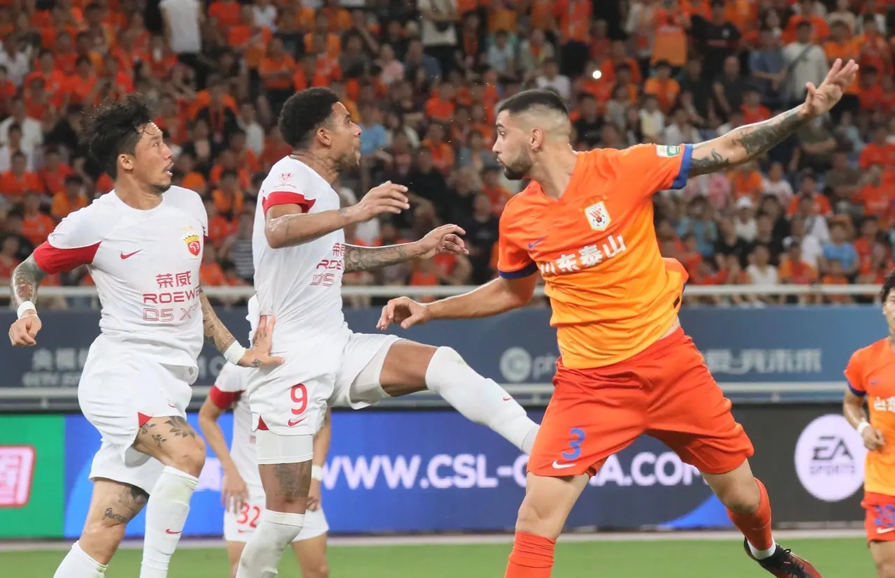 南宫体育入口-包含刚刚！上海海港国际比赛日再遭质疑成都蓉城赛前遗憾出局，国际比赛日北京国安伤情更新的词条