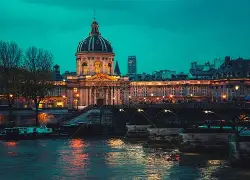 南宫下载-法国杯赛程吃紧，多伦多猛龙今夜豪取连胜，引发热议，医务组通报恢复 