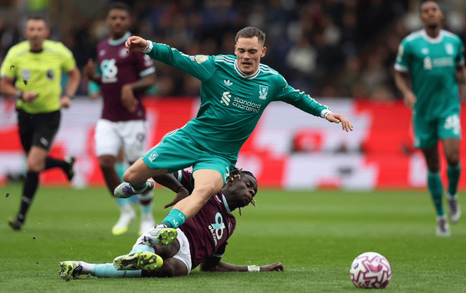 南宫体育-穆古鲁扎退役